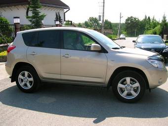 2007 Toyota RAV4 Pictures