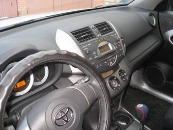 2008 Toyota RAV4 Pictures