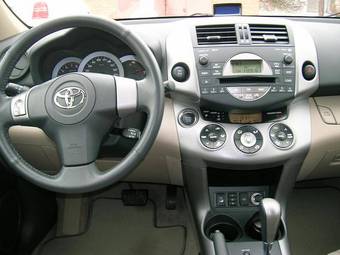 2008 Toyota RAV4 Images