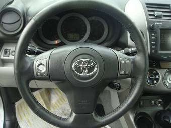 2010 Toyota RAV4 Pics