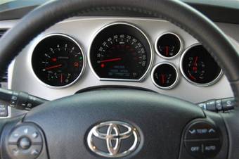 2008 Toyota Sequoia Photos