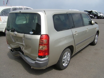 Toyota succeed 2003