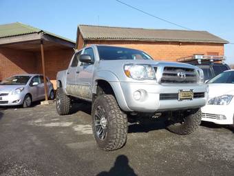 2010 Toyota Tacoma Pictures