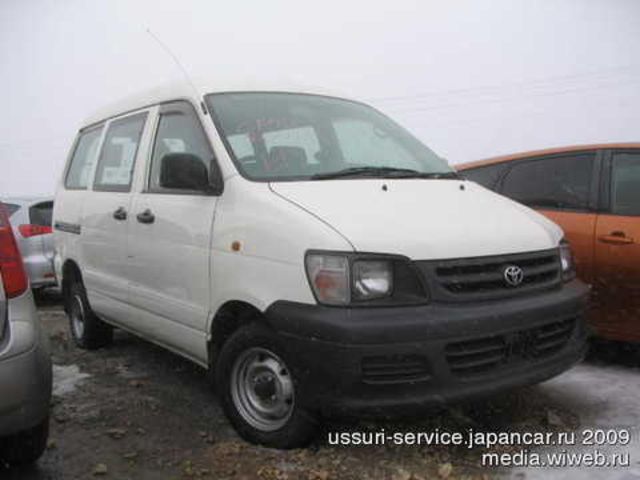 2002 Toyota Town Ace