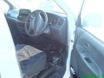 2002 Toyota Town Ace Images