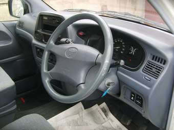 2004 Toyota Town Ace Pictures