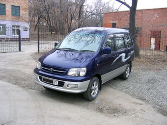 1999 Toyota Town Ace Noah