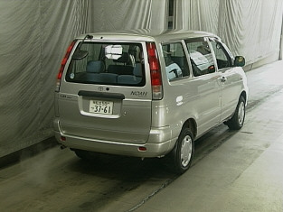 1999 Toyota Town Ace Noah Pictures