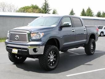 2010 Toyota Tundra Pictures