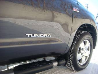 2011 Toyota Tundra Pictures