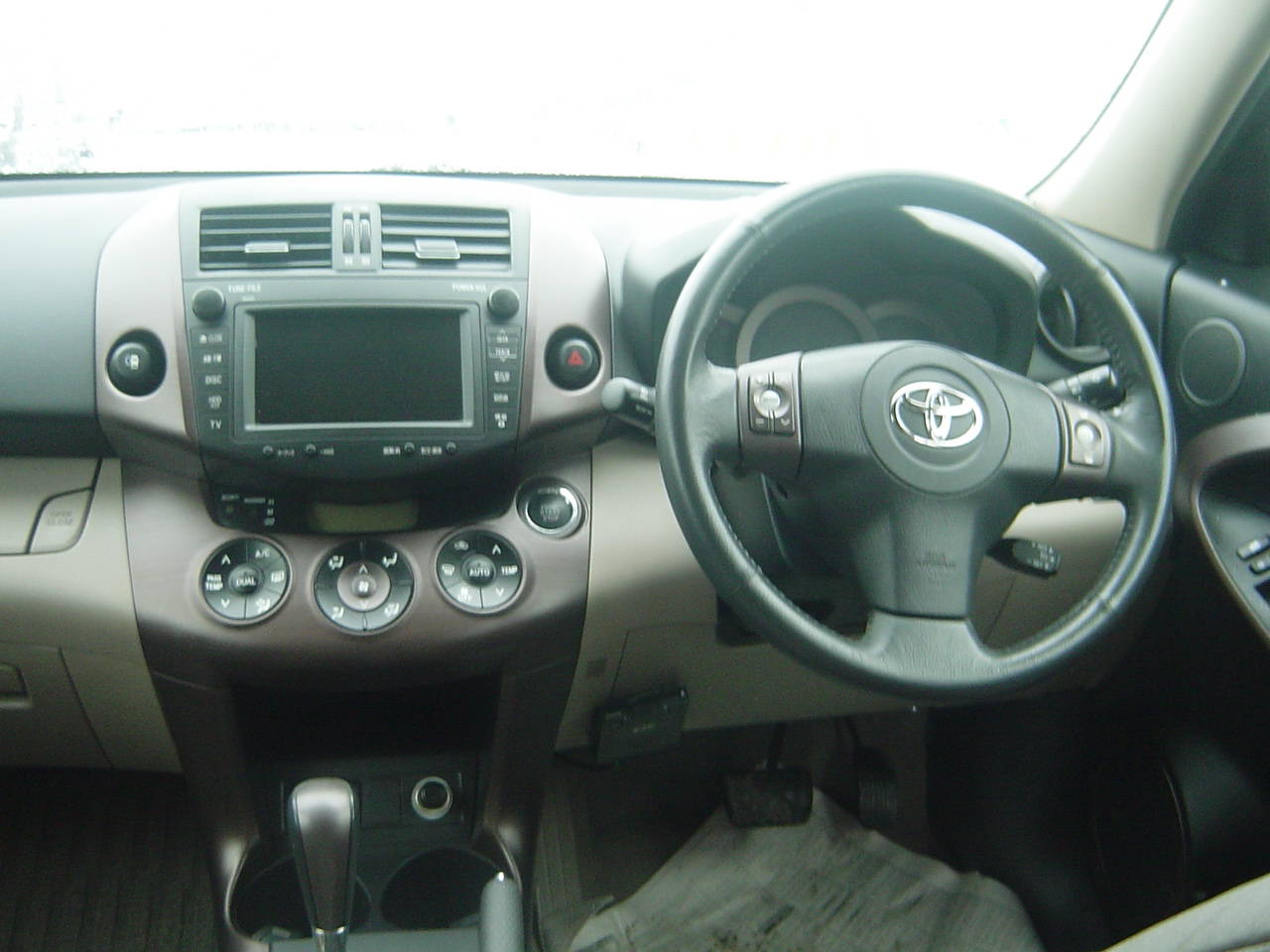 Toyota Vanguard 2008 салон