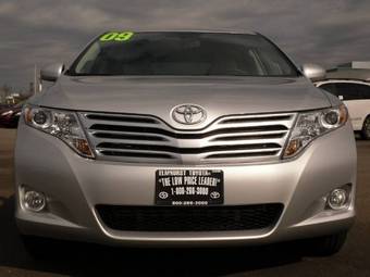 2009 Toyota Venza Pictures