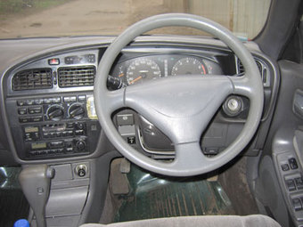 1992 Toyota Vista Pictures