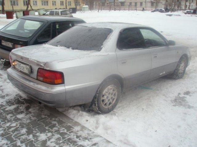 1996 Toyota Vista