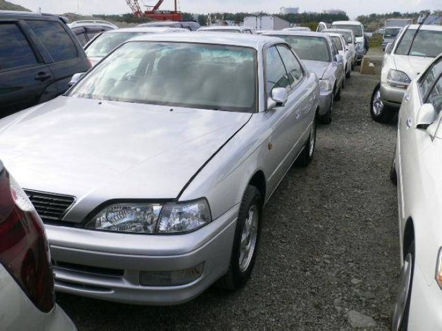 1997 Toyota Vista