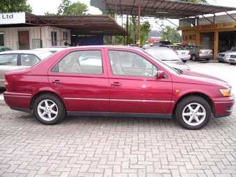 1999 Toyota Vista