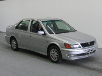 1999 Toyota Vista