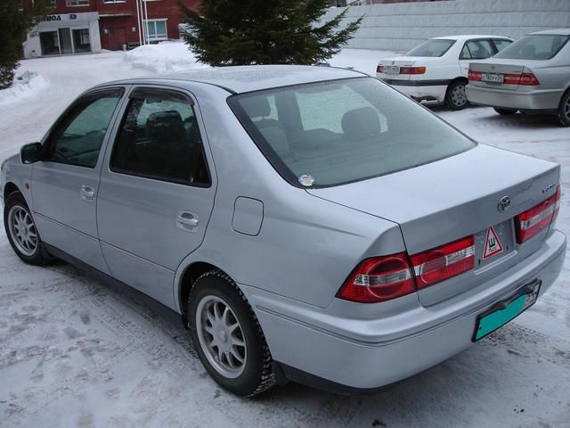 1999 Toyota Vista