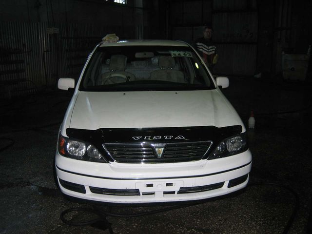 1999 Toyota Vista