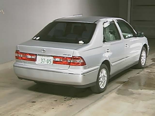 1999 Toyota Vista Pictures