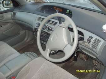 1999 Toyota Vista Pictures
