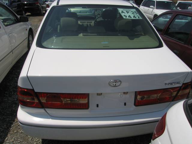 2001 Toyota Vista