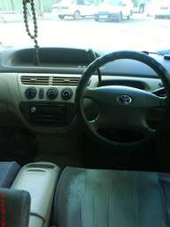 2001 Toyota Vista Pictures