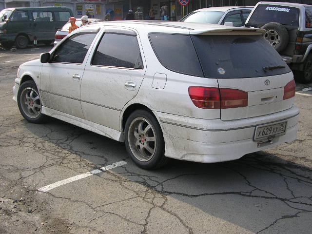 2001 Toyota Vista Ardeo Pictures
