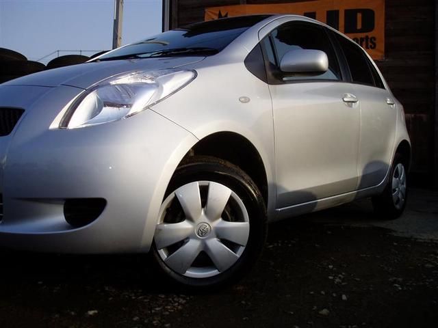 2005 Toyota Vitz