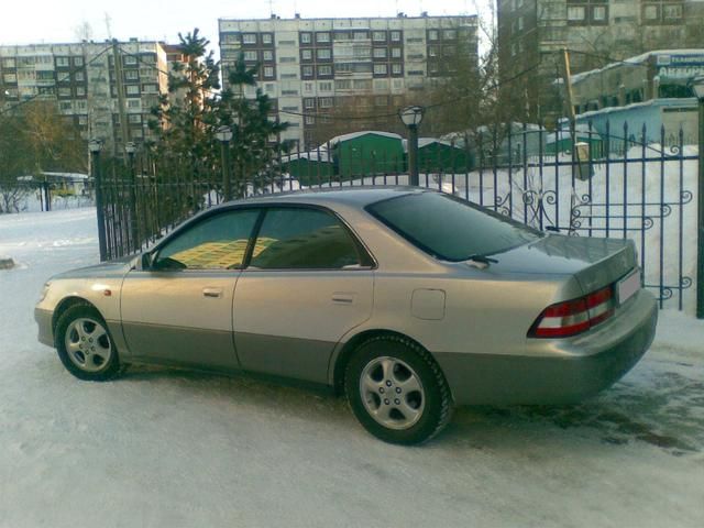 Toyota windom 2000