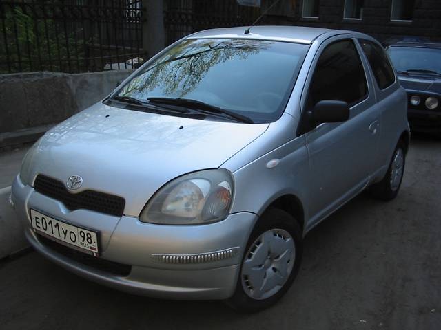 1999 Toyota Yaris