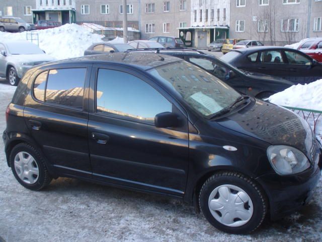 2000 Toyota Yaris