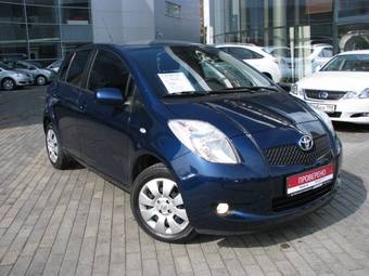 2007 Toyota Yaris Images