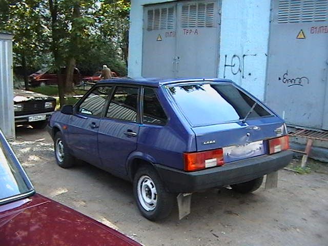 1995 VAZ 21093