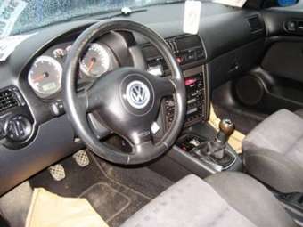 2002 Volkswagen Bora Photos