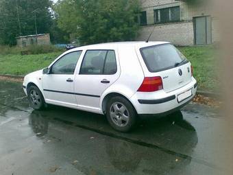 1998 Volkswagen Golf Photos