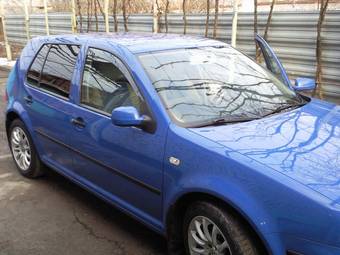 2000 Volkswagen Golf Pictures