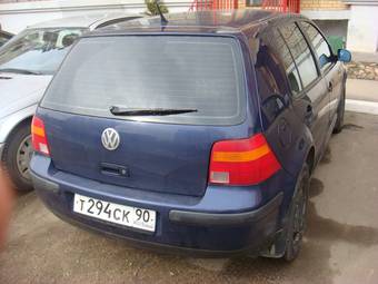 2000 Volkswagen Golf Pictures