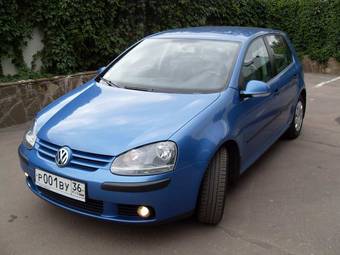 2004 Volkswagen Golf Pictures