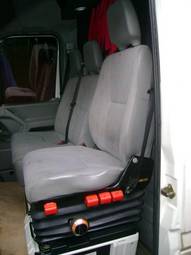 2002 Volkswagen LT Photos