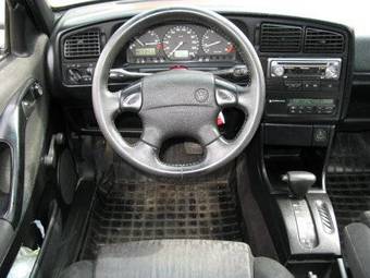 1994 Volkswagen Passat Pictures