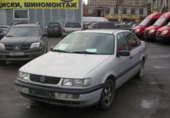 1995 Volkswagen Passat Pictures