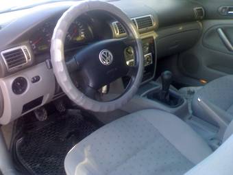 1998 Volkswagen Passat Pictures