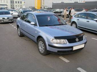 2000 Volkswagen Passat Pictures