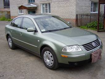 2002 Volkswagen Passat Pictures