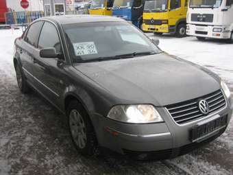 2003 Volkswagen Passat Pictures