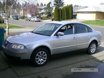 2003 Volkswagen Passat Pictures