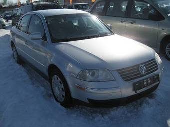 2003 Volkswagen Passat Photos