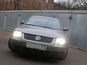 2003 Volkswagen Passat Photos