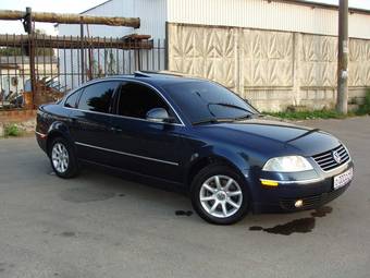 2004 Volkswagen Passat Pictures